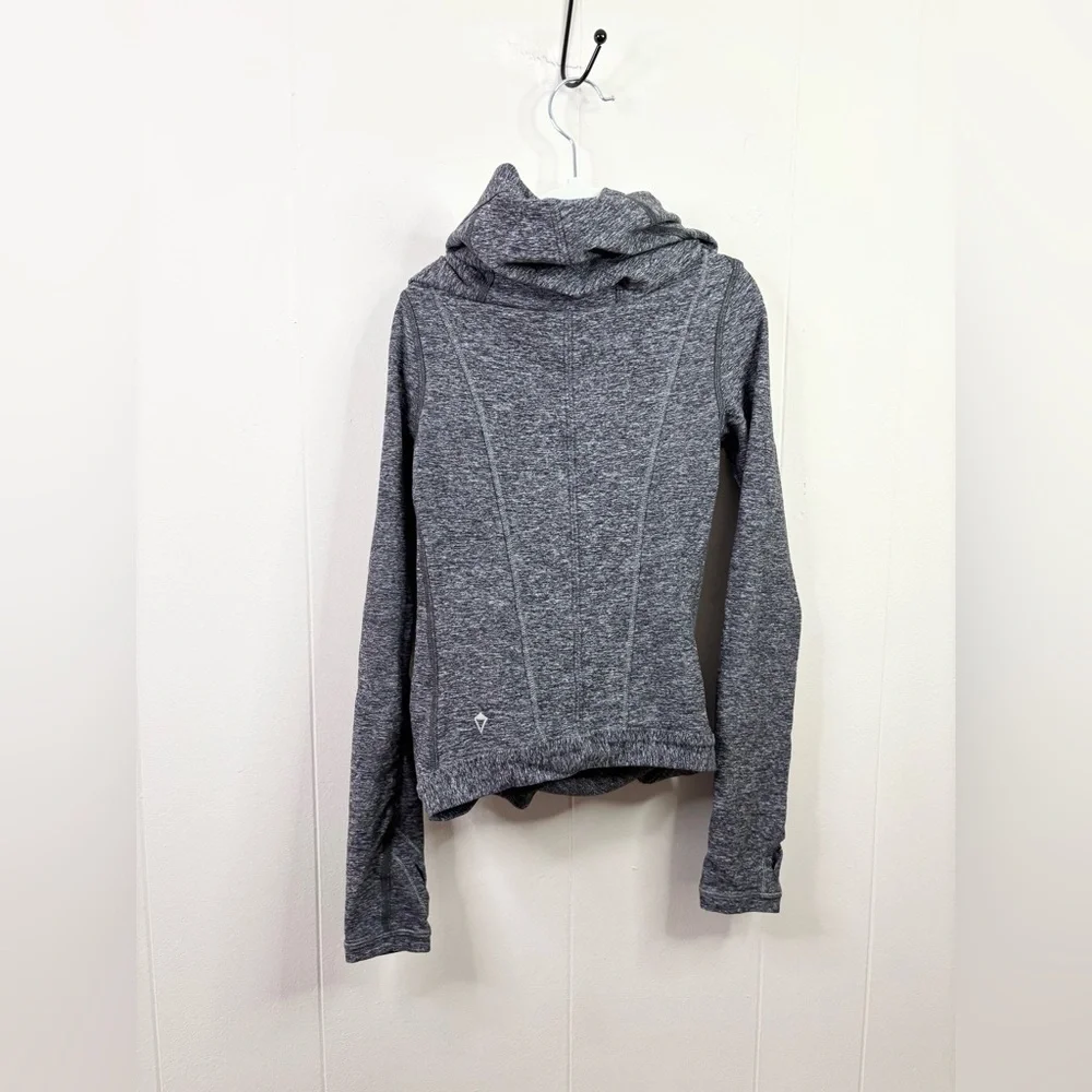 Lululemon Ivivva Four Count Shrug Wrap heather grey sweatshirt S-M